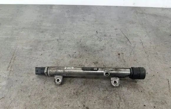 Opel Vectra C Fuel main line pipe 