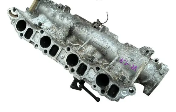 Opel Zafira B Intake manifold 55210202 20346203 55210201