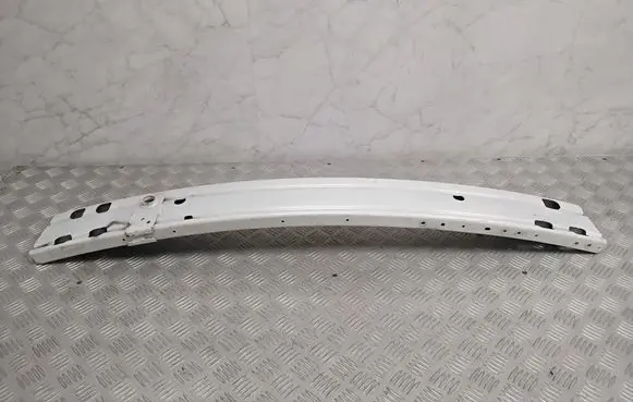 Nissan Qashqai Front bumper cross member 21456480