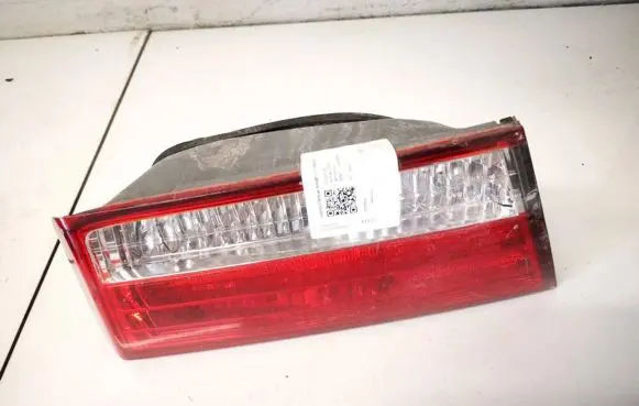 Hyundai Sonata Tailgate rear/tail lights