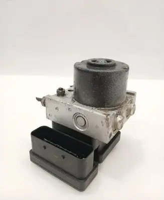 Ford Fiesta ABS Pump 10097001323 8YU6L24D17 00007916H7