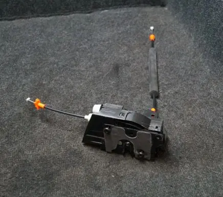 Jaguar XE Rear door lock HX7324994CA C62415100
