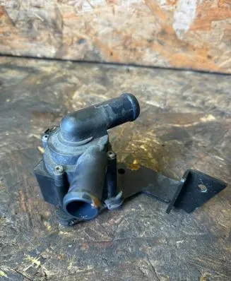 Audi A5 8T 8F Electric auxiliary coolant/water pump 03L965561 701713070
