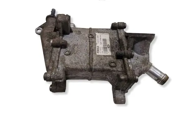 Land Rover Discovery Sport EGR valve cooler G4D39F464BA ET756001
