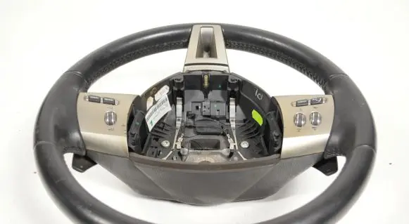 Jaguar XF X250 Steering wheel 8X23ABLEG