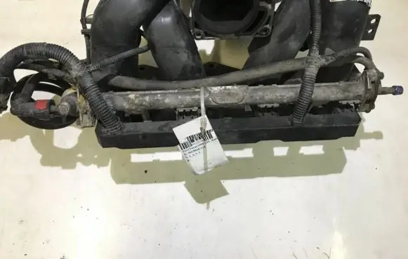 Fuel main line pipe