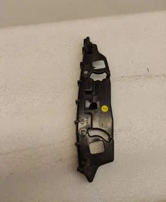 Ford Kuga III Fender mounting bracket LV4B17D959J D2A3B