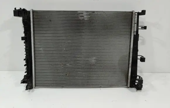 Dacia Sandero III Coolant radiator 214107347R