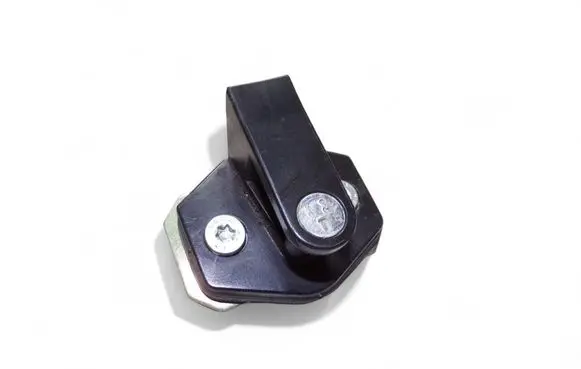 BMW 5 E39 Front door lock loop/hook striker 8176350