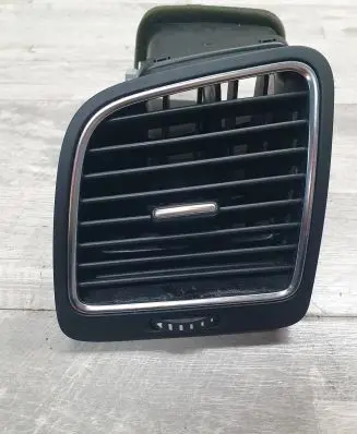 Seat Altea XL Dashboard side air vent grill/cover trim 7N0819703D 80V0400