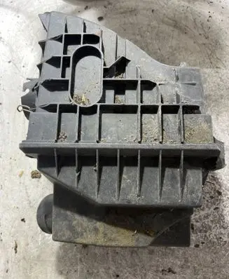 Ford Transit Air filter box YCI59600DB