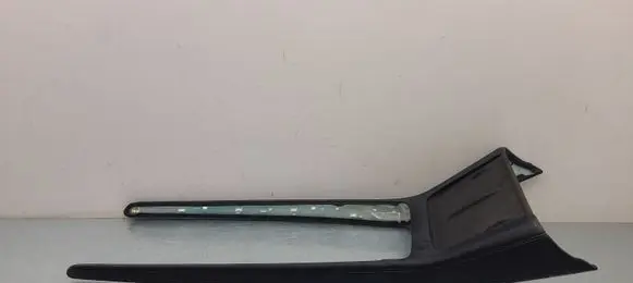 Tesla Model Y Other center console (tunnel) element 175554602A