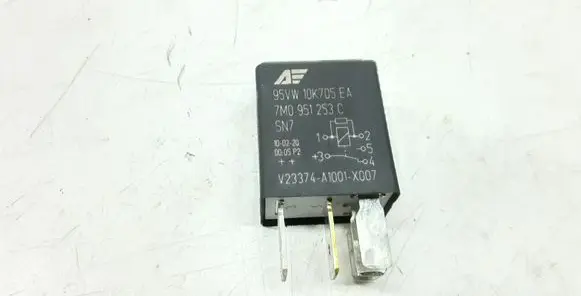 Audi Q7 4L Other relay 7M0951253C