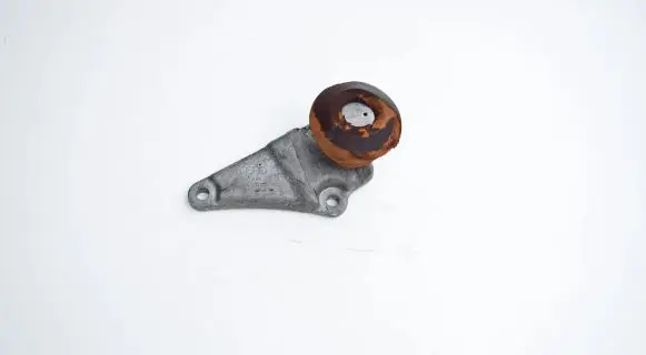 Audi A6 S6 C5 4B Engine mounting bracket 8D0199343J