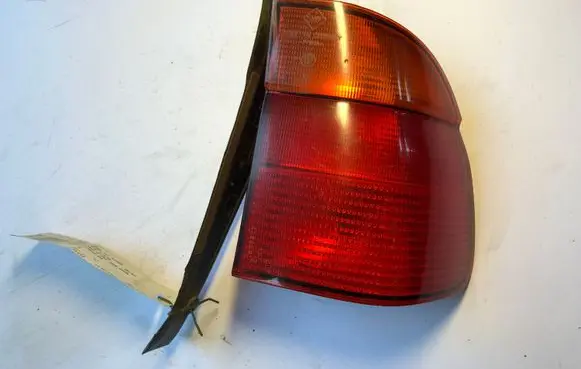 BMW 5 E39 Rear/tail lights 8361672 8218926 51718218926