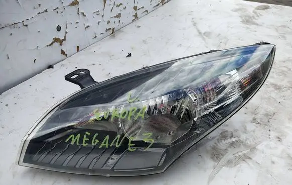 Renault Megane III Headlight/headlamp 260609993R