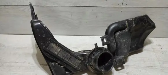 Intake resonator