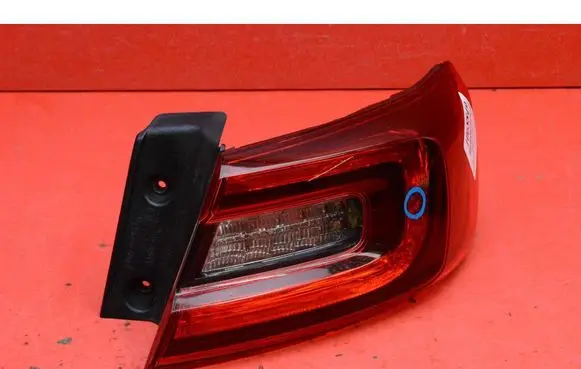 Renault Talisman Rear/tail lights 