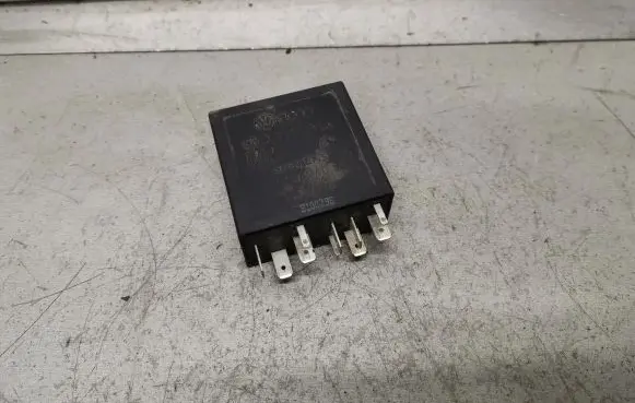 Audi A3 S3 8L Other relay 4B0955531A