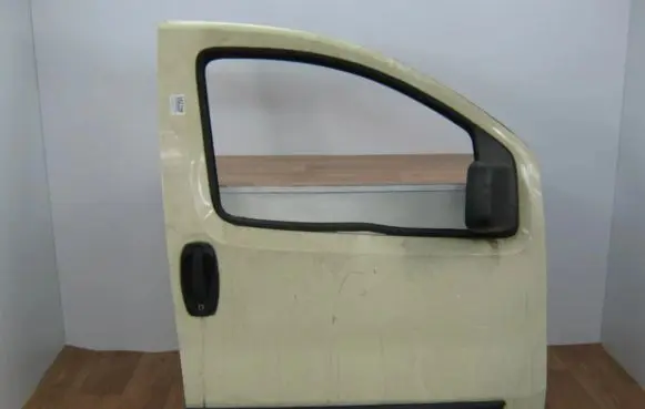 Fiat Fiorino Front door