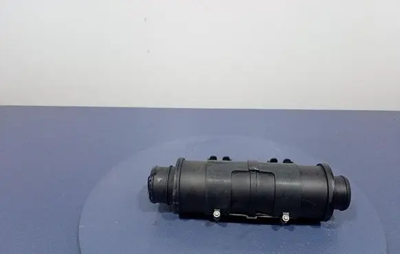 Intake resonator