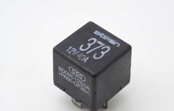 Audi A4 S4 B5 8D Other relay 8D0951253A