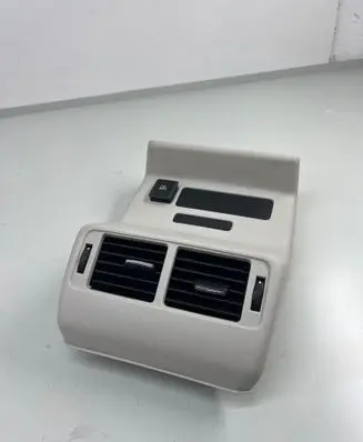 Land Rover Range Rover Velar Rear air vent grill J8a219c785ac
