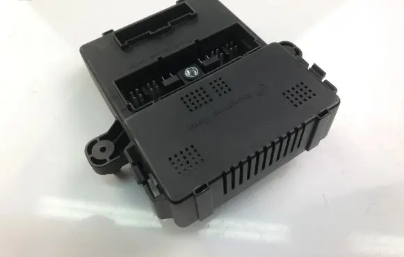 SsangYong Rodius Other control units/modules 8232021041
