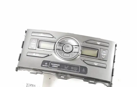 Toyota Auris 150 Climate control unit 5590002220B 7K126110158CA