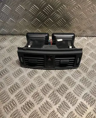 Mercedes-Benz C W204 Other center console (tunnel) element 2048304054 A2048304054