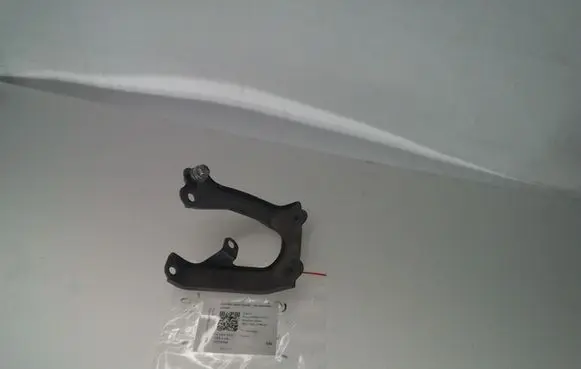 Toyota Prius (XW50) Air filter cleaner box bracket assembly 1777137020