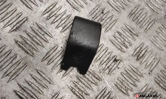 Audi A3 S3 8V ISOFIX cover 8V0887187