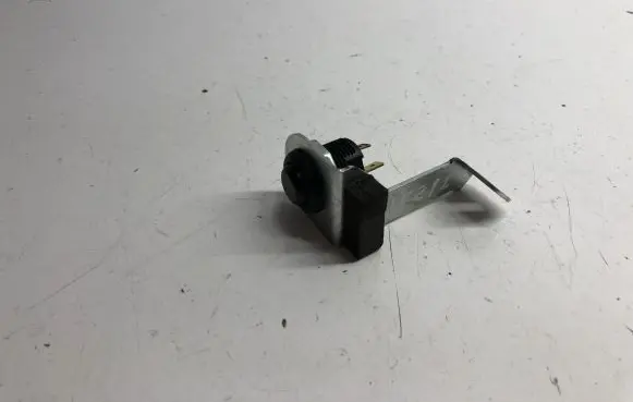 Mercedes-Benz E W212 Other switches/knobs/shifts A2048200214