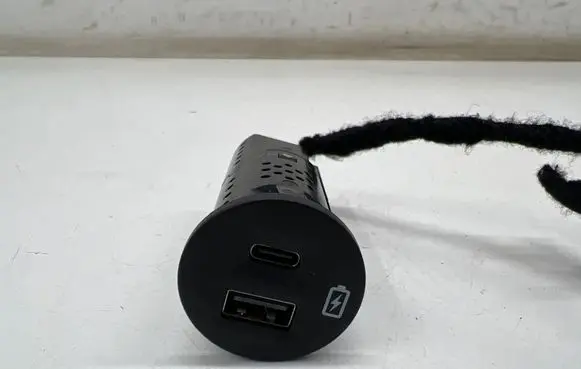 Ford Mustang Mach-E USB socket connector MU5T19J211GA