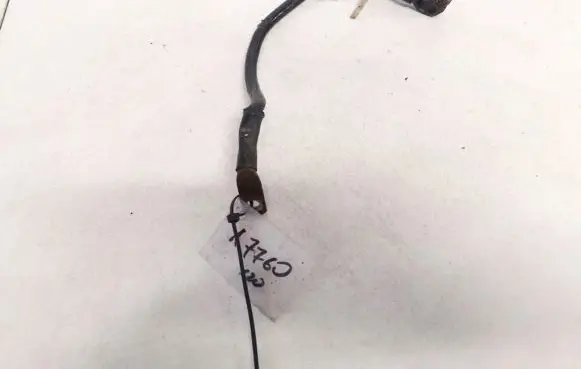 Audi A4 S4 B5 8D Positive cable (battery)