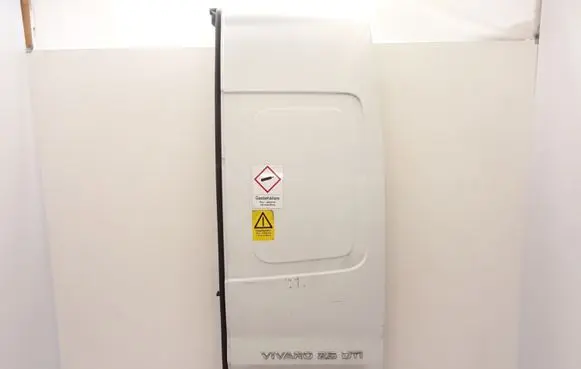 Renault Trafic II (X83) Back/rear loading door 901008288R