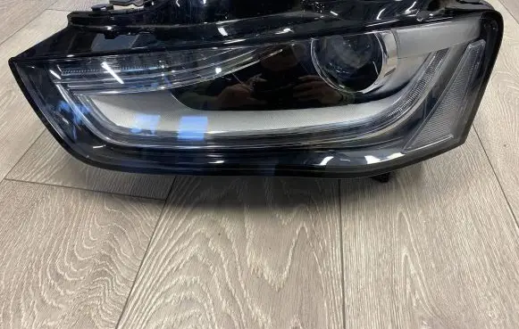 Audi A4 S4 B8 8K Headlight/headlamp 8K0941005C LE10B6235 030127527105