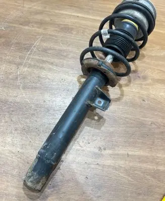 BMW 1 E81 E87 Front shock absorber with coil spring 