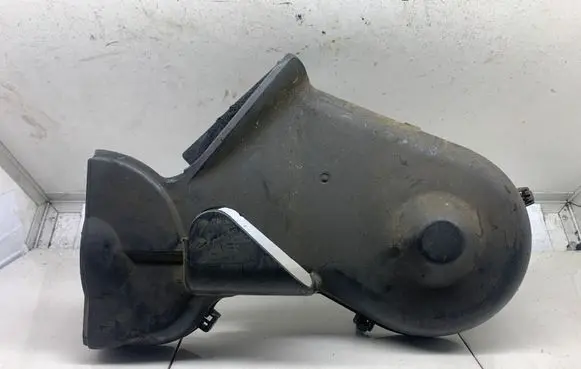 Audi A4 S4 B6 8E 8H Timing belt guard (cover) 059108124G