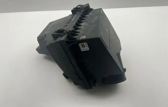 Ford Edge II Air filter box F2G39C662CC 135288G2977