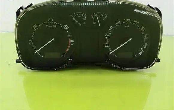 Skoda Octavia Mk1 (1U) Speedometer (instrument cluster) 1U0920801E