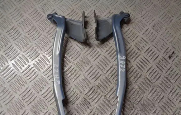 Honda Jazz Engine bonnet/hood hinges