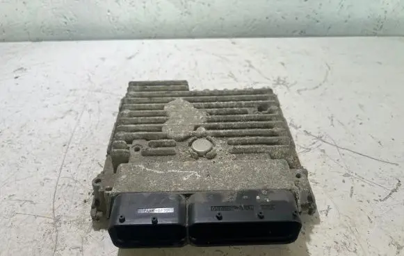 Skoda Octavia Mk2 (1Z) Engine control unit/module 03L906023DD 03L906023AG 5WP42633AA