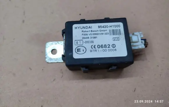 Hyundai Terracan Immobilizer control unit/module 95420H1000