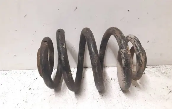 Volkswagen Transporter - Caravelle T4 Rear coil spring