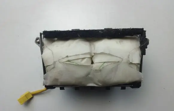 Mitsubishi Grandis Passenger airbag BAMPT11096