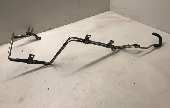 Volvo S80 Fuel line pipe