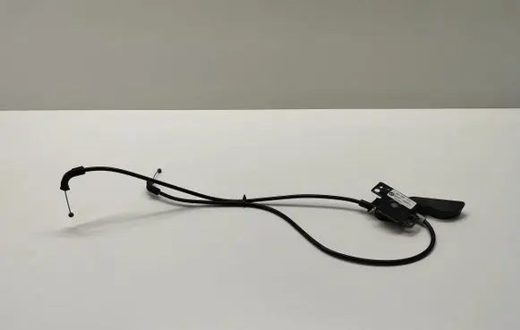 Engine bonnet (hood) release handle
