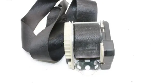BMW Z4 E85 E86 Front seatbelt 7016875