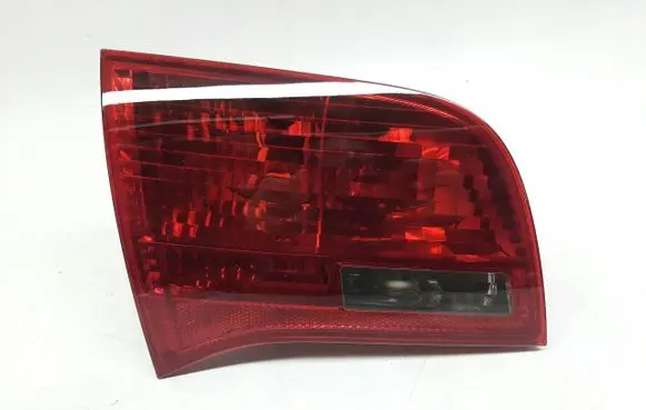 Audi A6 S6 C6 4F Tailgate rear/tail lights 4F9945093